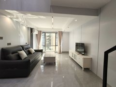 百色右江恒基广场五中附近2房2厅2卫公寓1500出租房源真实图片