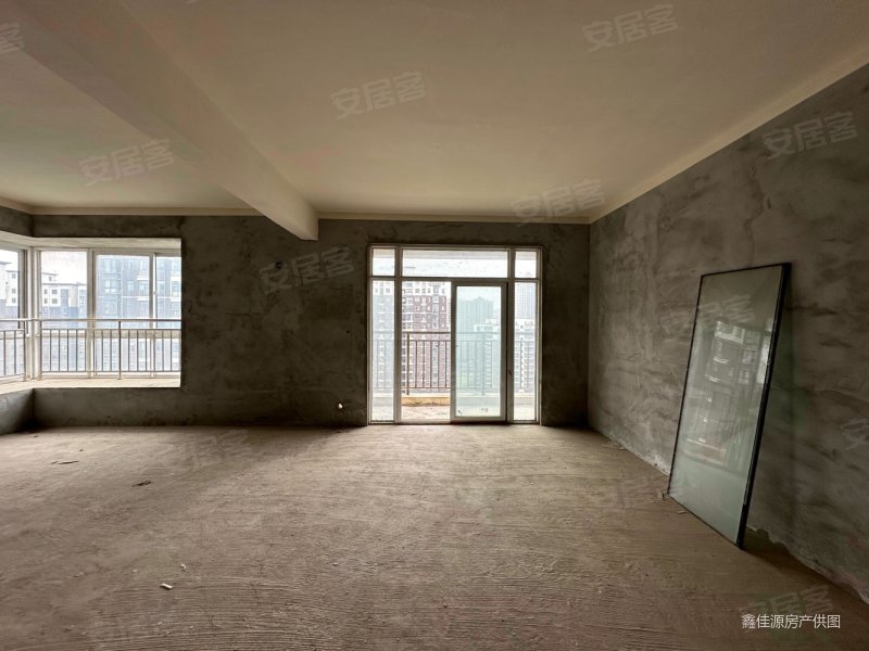 武湖新天地北区南北通透带电梯近地铁次新小区