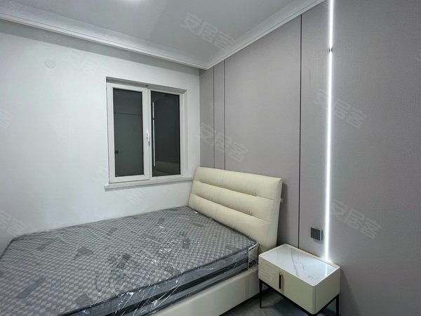 天津河东中山门凯旋门可短租 押一付一九号线一号桥二号桥十号线香山