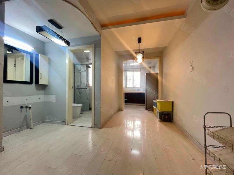 上海房产网>上海二手房>闵行二手房>金虹桥二手房>湘府花园古北首席>