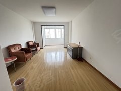 镇江句容碧桂园欢乐城黄梅新村106平家具家电齐全拎包入住出租房源真实图片