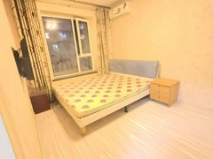 吉林昌邑解放北路德威御园，多层四楼，一室精装，有钥匙随时看，有空调，嘎嘎干净出租房源真实图片