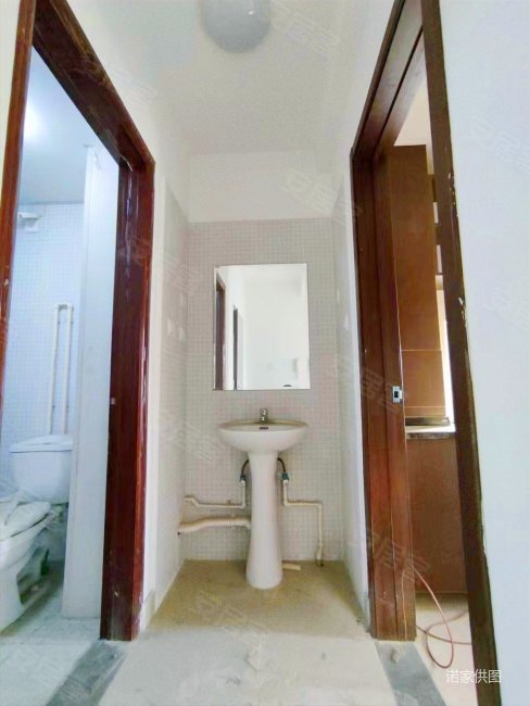 辰庆家园 正南朝向 高楼层视野无遮挡 近医院