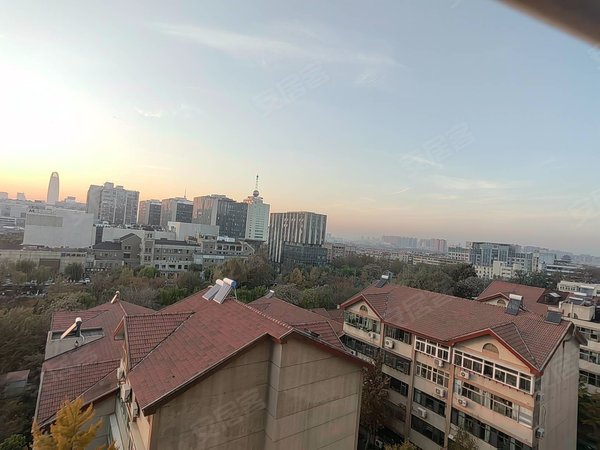 济南历下东青龙街大舜天成自由城好房推荐!可短租!可月付!观景制高点!