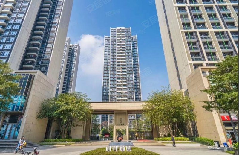 时代倾城 购物方便 正规商品房 电梯房 双卫 高楼层采光充足