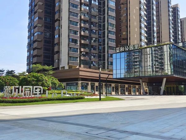 南宁江南沙井荣和公园里(南区)江南区华南城荣和公园里南区,精装两房