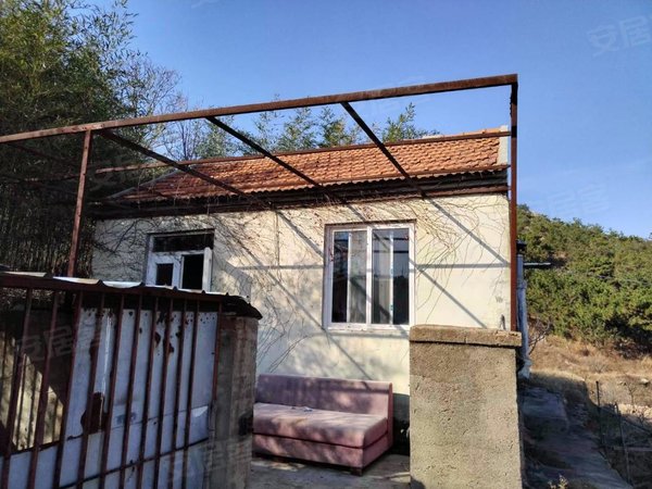 青岛崂山沙子口栲栳岛村自建房沙子口栲栳岛村,平房2间,带菜地,果树