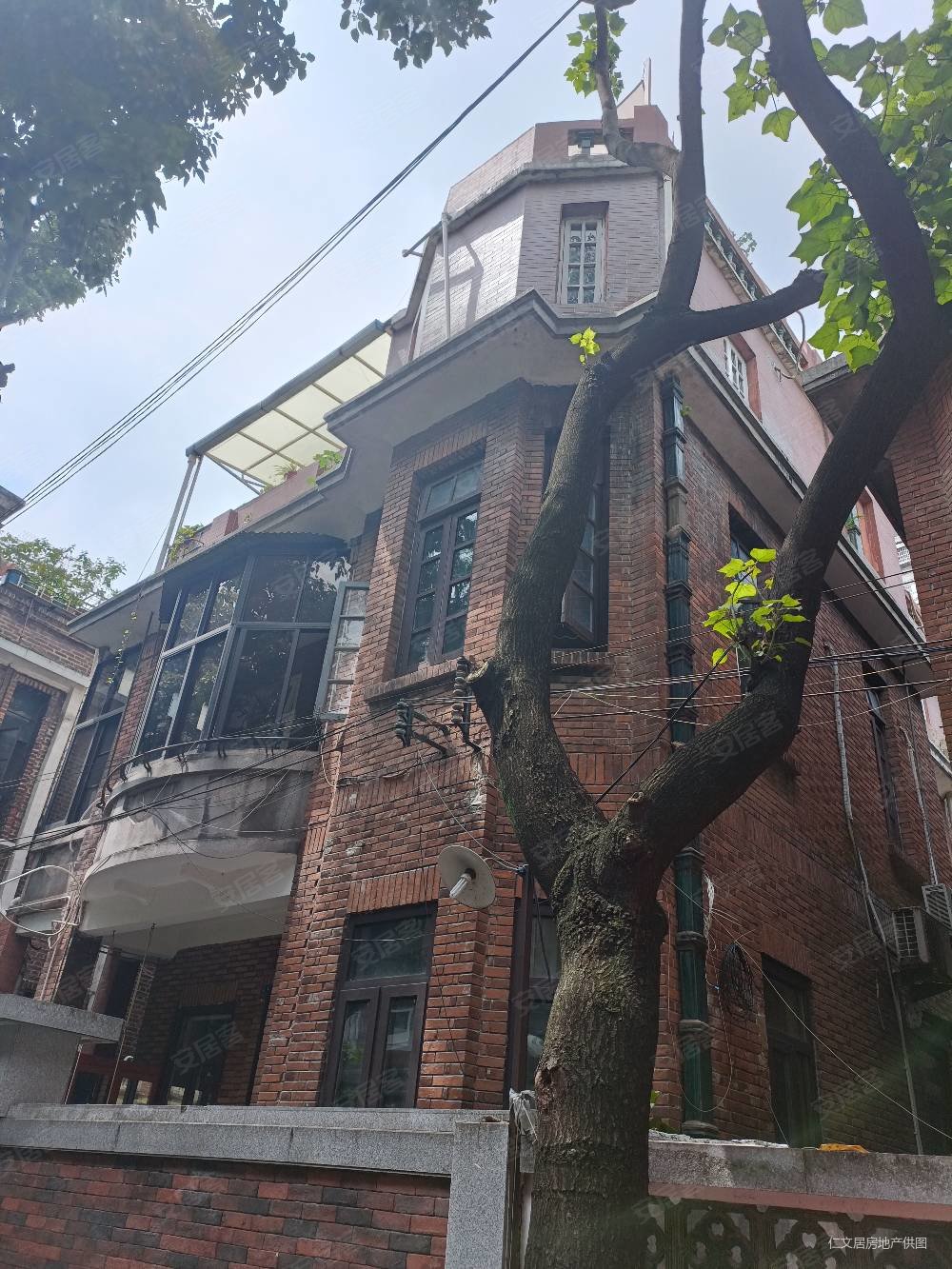 东山口 红砖老别墅 珍品豪宅,启明社区二手房,1100万,4室2厅,2卫,120