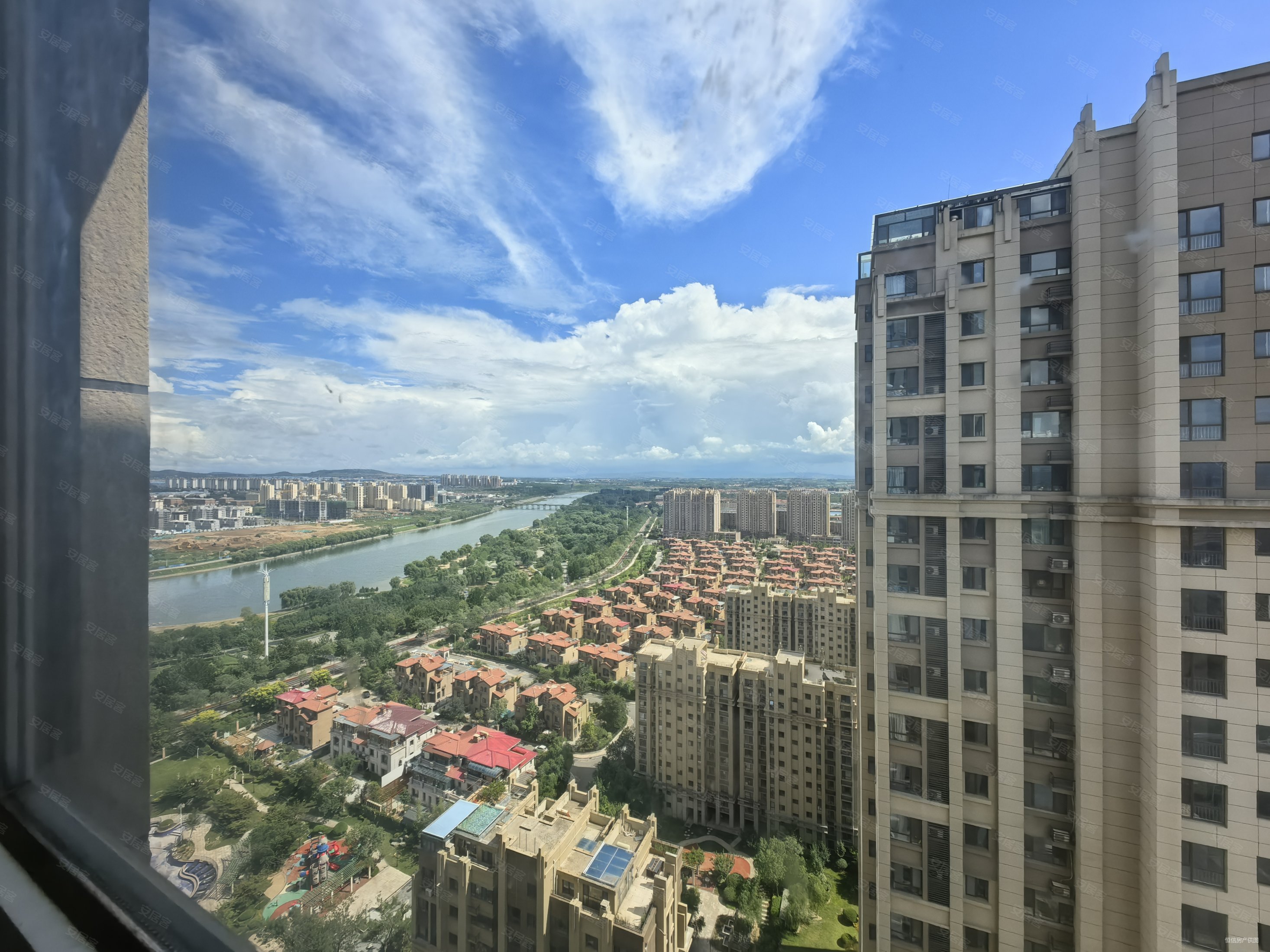 急售近弥水分校碧桂园翡翠湾房主包税带家具家电近五大馆