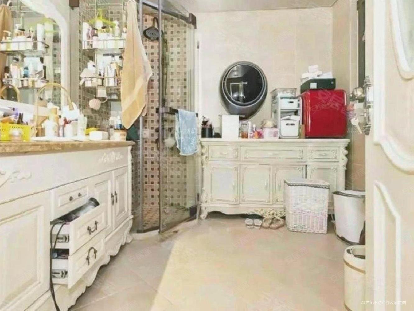 一栋洋房4室2厅3卫175㎡南北800万