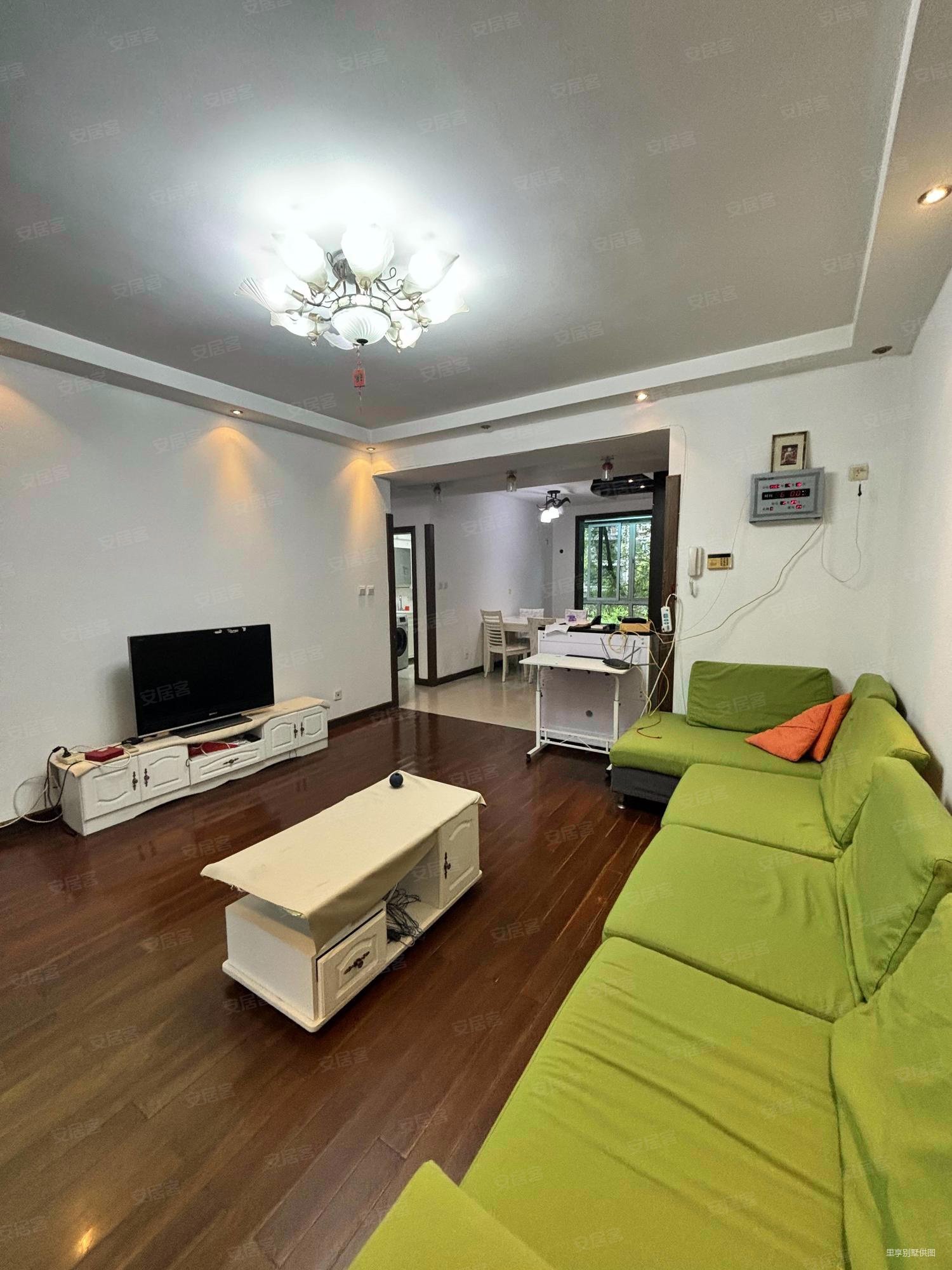 金桥爱建园 性价比不错的一套好房子有钥匙随时看