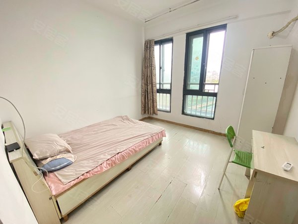 宝丽茗苑  万达广场 电梯楼随时看房