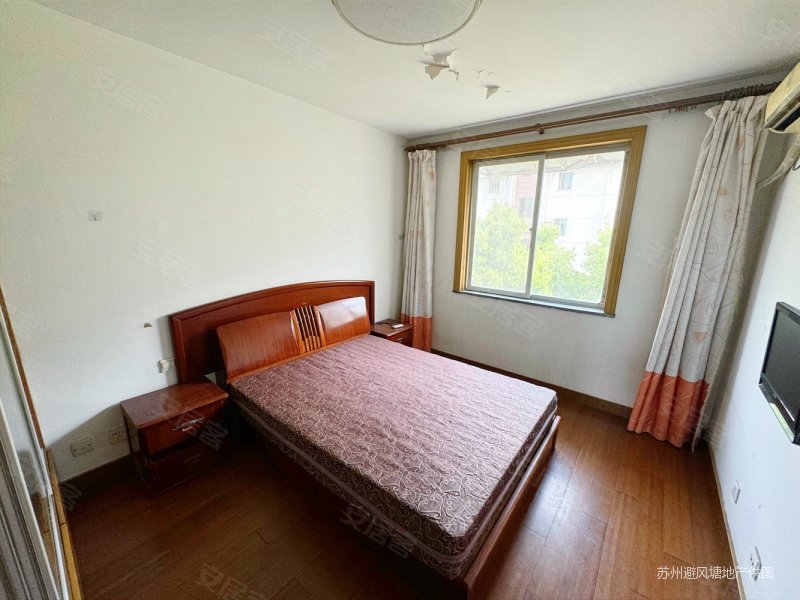 万枫家园!小户楼层位置好!资源都在!随时可看!换房急售有车库