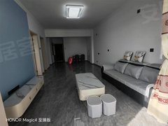 紧邻莲花公园 2室1厅全新装修 家具齐全 拎包入住