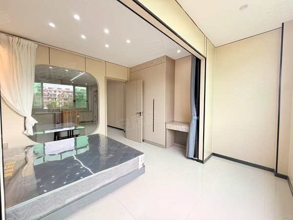 金华东阳横店湖头陆小区禹阳路花厅夜市附近湖头路菜场！押一付一精装全配拎包入住出租房源真实图片