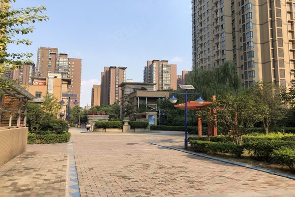 龙城铭园(一期)