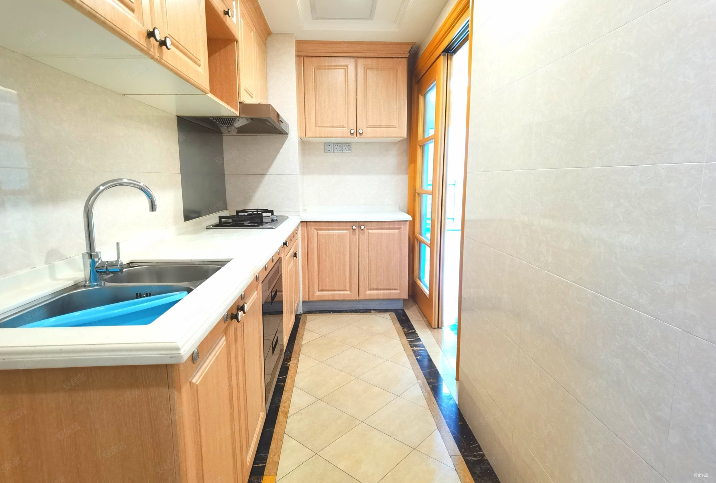 佳兆业城市广场(三期)3室2厅2卫89.14㎡南465万