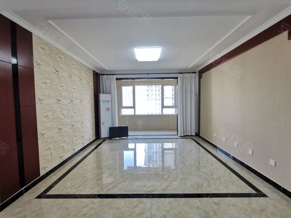 济南历下历下周边西江华府西江华府,依山傍水,南北通透,业主诚意出租