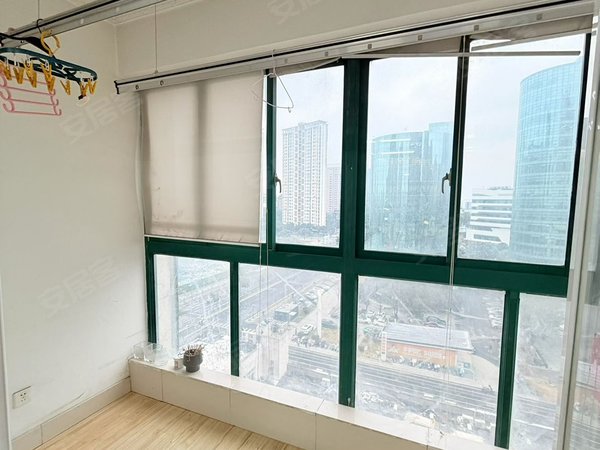 无锡新吴长江路长江大厦长江大厦 1室1厅1卫 拎包入住 南北通透采光好