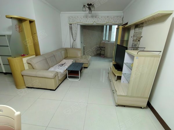 【多图】海逸花园,江南大道中租房,海逸花园 万国广场对面 近地铁 2房