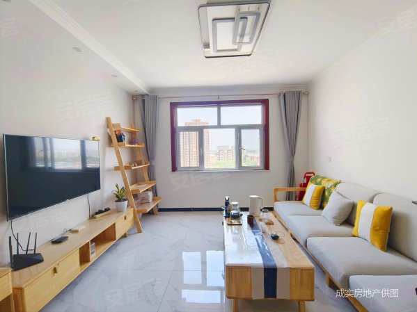 紧邻简良北国超市精装 良兴美嘉城 3室2厅