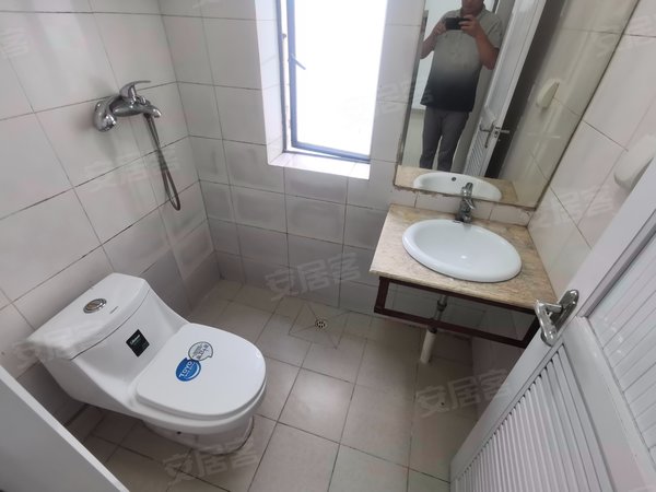 广州黄埔开发东区佳大时代公寓佳大时代公寓业主急租2室2厅1卫 电梯房