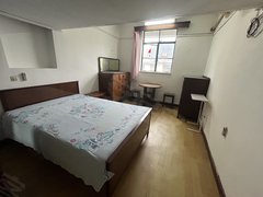 新出！黄兴路一室 近新华医院紫荆广场 互联房补内 可办居住证