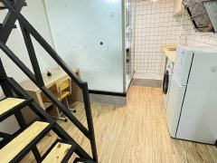 上海闵行北桥北桥地铁口 独立厨卫公寓 付一押一 家具家电齐全 出租房源真实图片