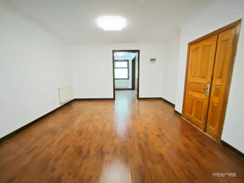 甸柳一中 解放路南,国华经典二手房,278万,3室2厅,2卫,147平米-济南