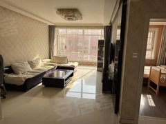 开原开原城区开原市区水木清华5楼，90平，11000年拎包即住有空调出租房源真实图片