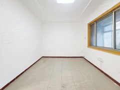 郑州二七长江路台胞小区(别墅) 4室2厅1卫 168平米出租房源真实图片