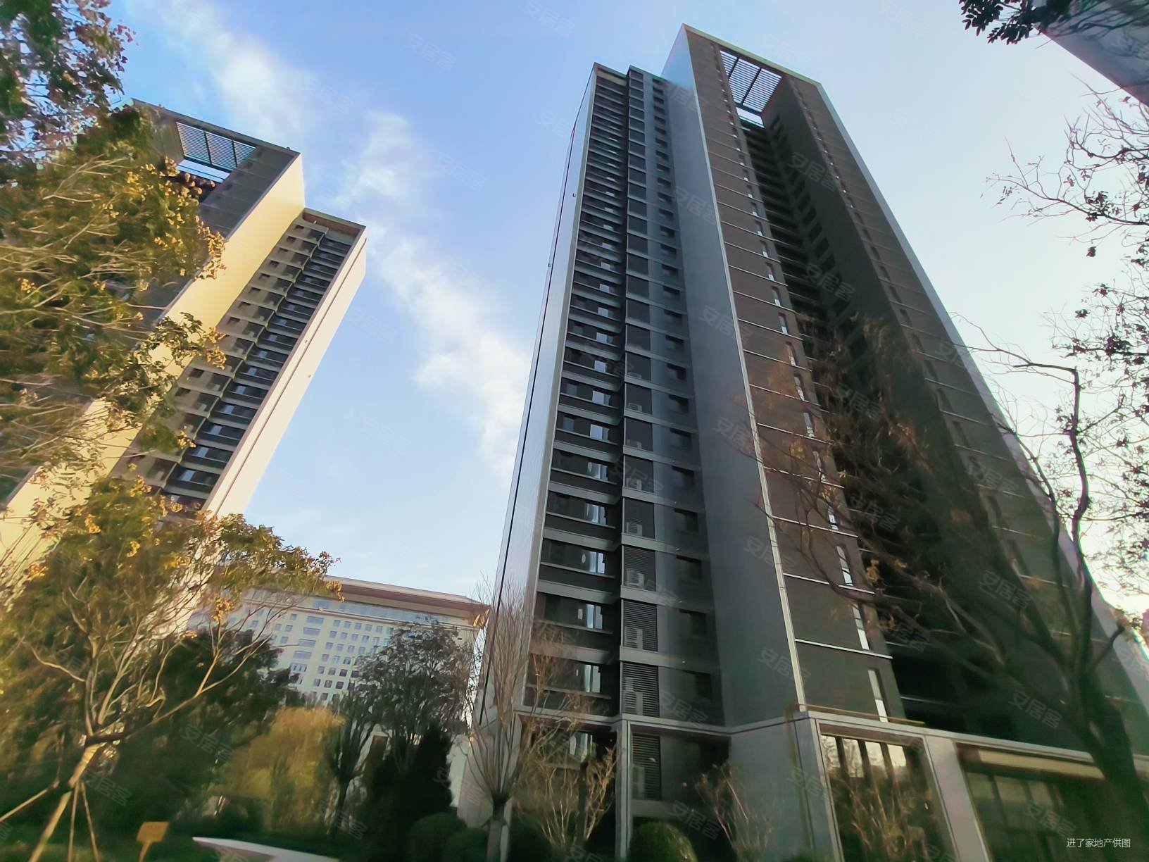 旭东推荐 湿地公园旁 3室2卫 通透 首付70 入住新梅江,天津瑞府二手房