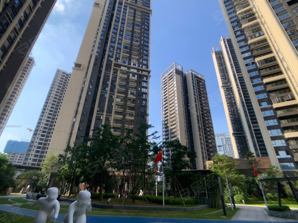 深圳光明光明勤诚达正大城(一期)长圳勤诚达正大城,103平超大阳台