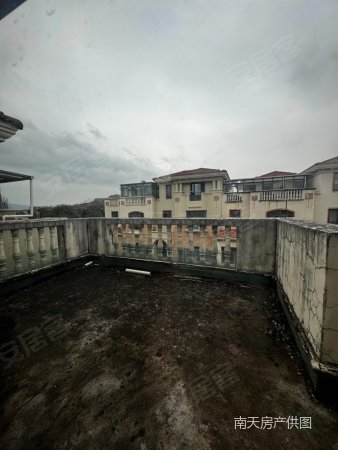 出行方便 商品房,半岛华府二手房,668万,4室2厅,5卫,350平米-宁波安居