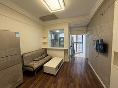 周口川汇东新区南户带客厅!文昌小学旁观澜国际精装一室,邻昌建森林半岛随时看出租房源真实图片