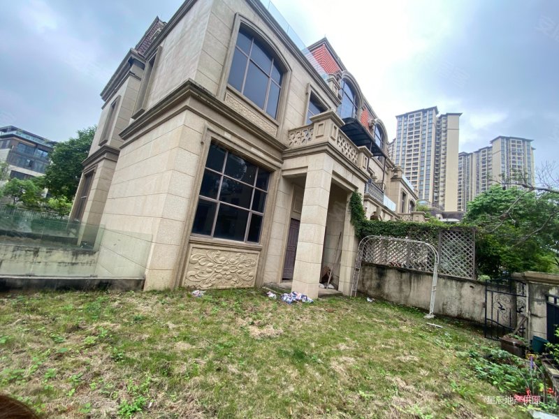 深圳房产网>深圳二手房>深圳周边二手房>惠州二手房>龙光城(别墅)>800