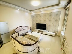 东城乐尚 精美2室 家具家电齐全 随时看房 拎包入住