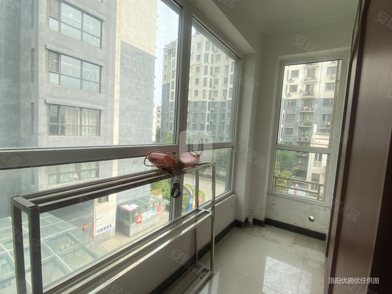 丨一梯两户丨地铁口丨11层小高层丨套内98丨随时看房丨,顺峰状元府邸