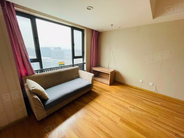 济南高新国际会展中心高新万达广场万达公寓!