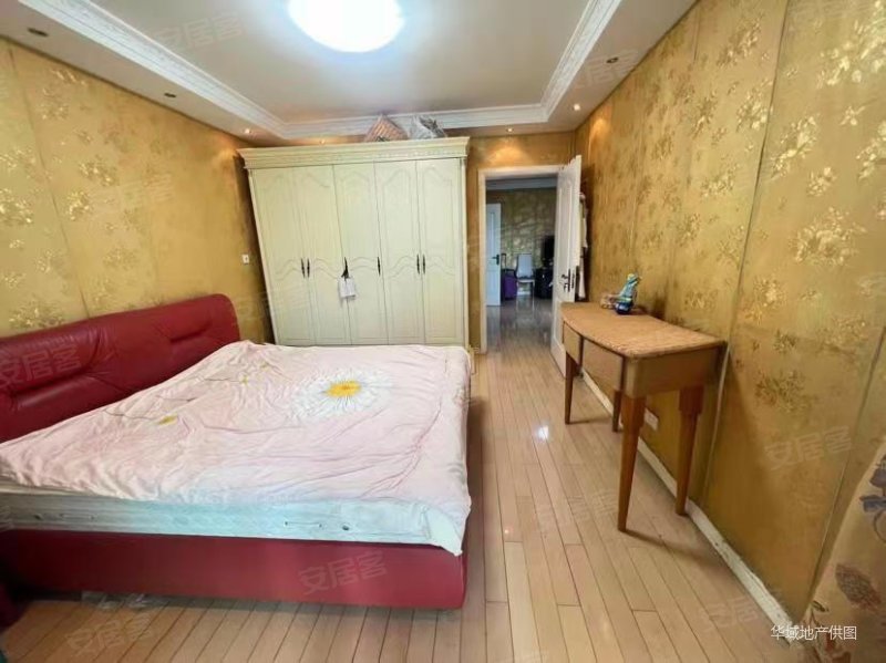 朝南一房,电梯中层,满5年且一套,靠地铁7号线,中环花苑二手房,480万,1