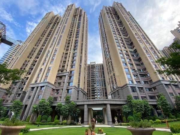 深圳福田农科中心宝能城市公馆(商住楼)宝能公馆,新上三房.