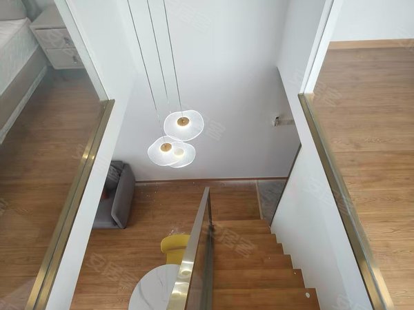 海宁长安镇农发区盈都新天地下沙奥特莱斯丨整租一室一厅带衣帽间loft 家电齐全 实拍出租房源真实图片