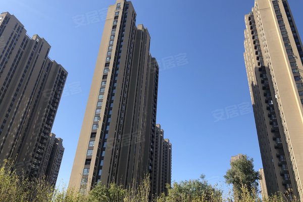 汇泉西悦城商住楼