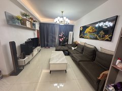 江门江海高新区江悦城公园里3房出租!非常漂亮!自住装修!随时看房!拎包入住出租房源真实图片