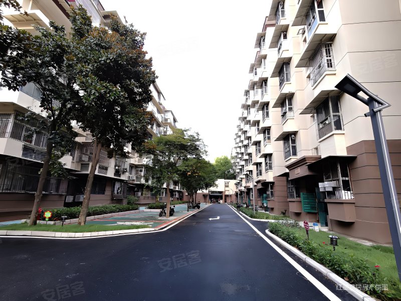 武汉房产网>武汉二手房>洪山二手房>街道口二手房>竹苑小区东区>800