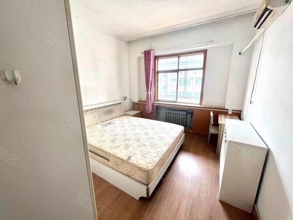 济南历城七里堡慧都园新出单身小公寓 临近七里堡地铁站 精装修 随时