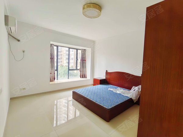 深圳光明光明楼村花园(一期)梦之花园楼村3房,超大客厅,开窗看湖,依山