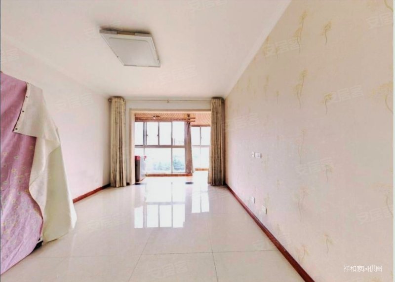 西安房产网>西安二手房>曲江新区二手房>雁南五路二手房>曲江明珠>800