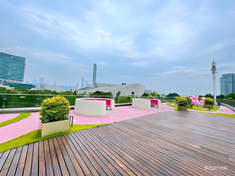 北辰三角洲c1区4室2厅4卫295.72㎡南北788万