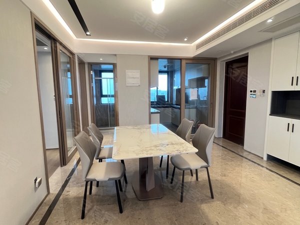 新昌阳光城碧桂园玺园玺园豪装3室2卫包物业包车位采光好湖景房出租